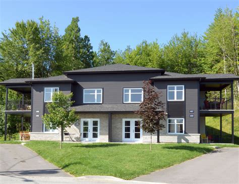 66 Appartements et maisons à louer .